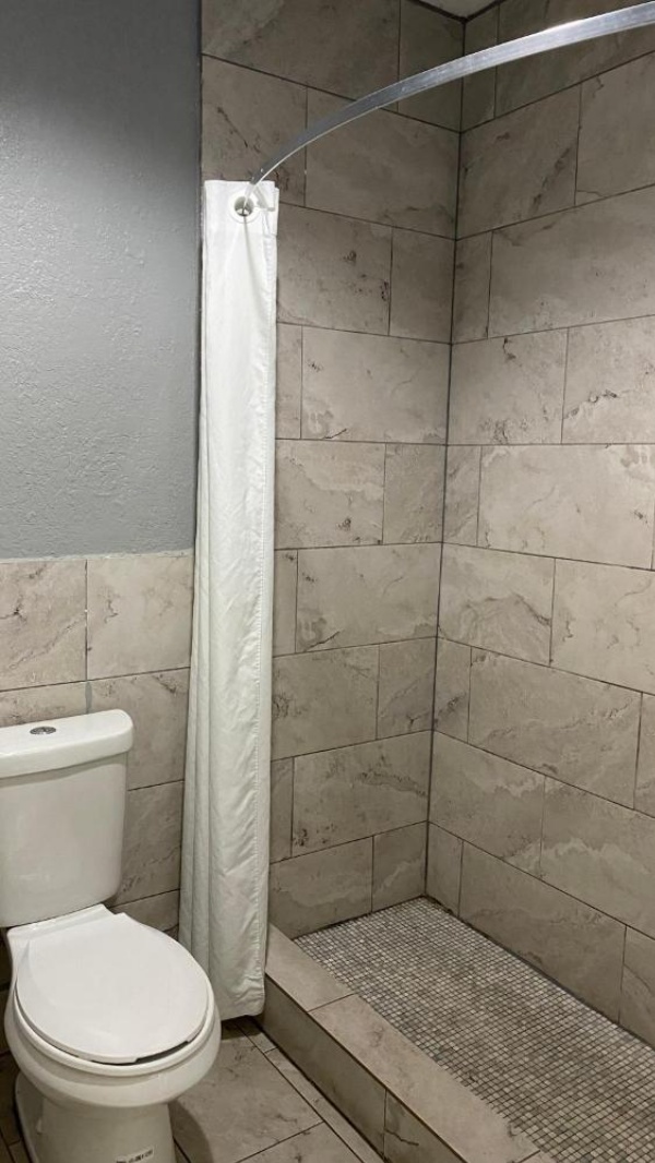 Island Suites Hobby Airport image 30